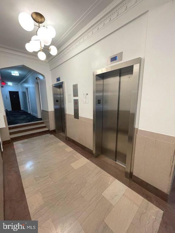 Foto del edificio - 1010 25th St NW