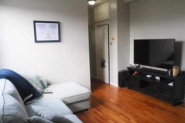 Building Photo - 423 Jefferson St