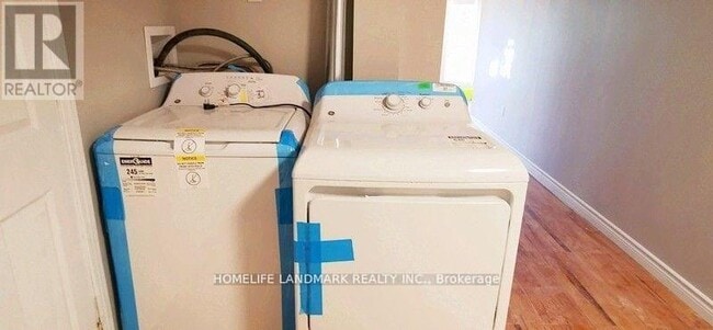 Building Photo - 22 Willow Fern Dr