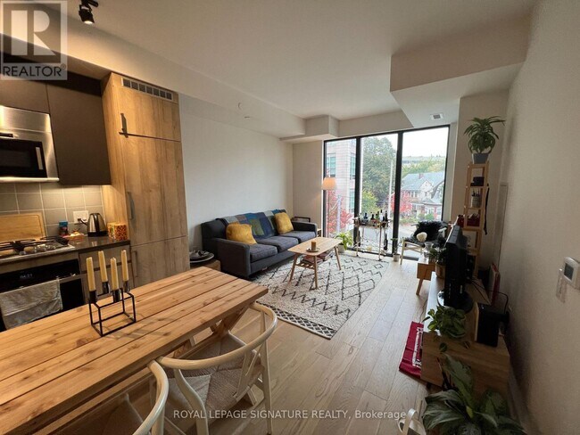 Photo du bâtiment - 430 Roncesvalles Ave