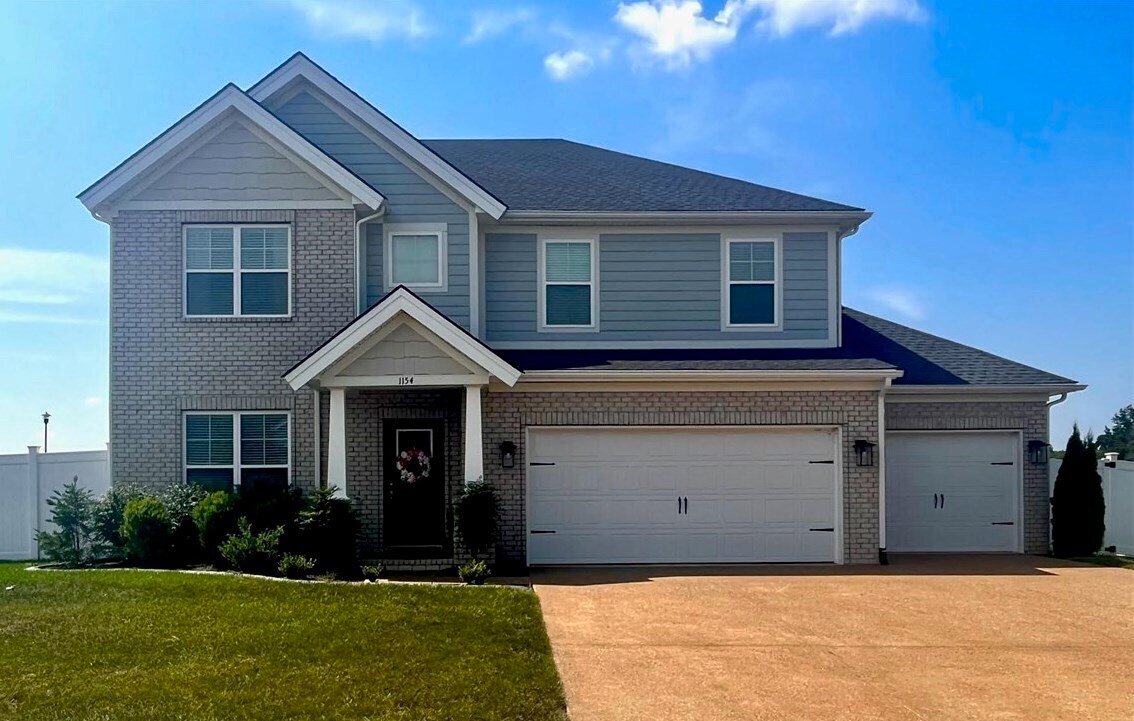 1154 Yorktown Ln, Bowling Green, KY 42104 House Rental in Bowling