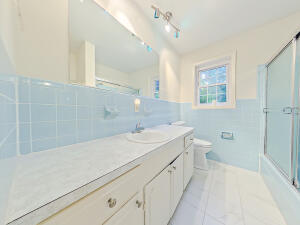 Building Photo - 2401 Wilkshire Dr