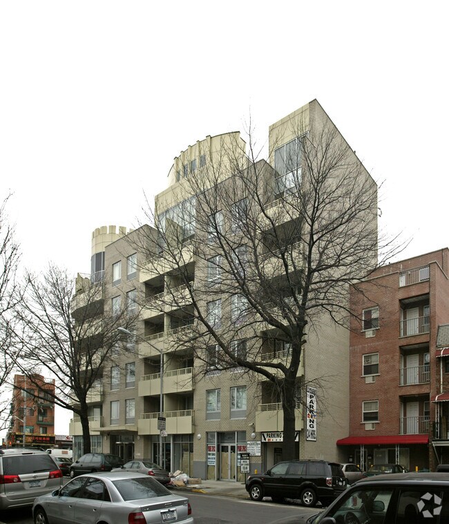 Regency Plaza Apartments Flushing, NY