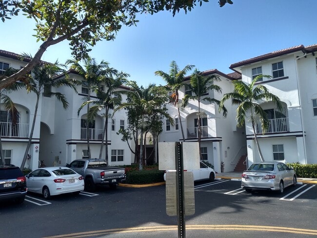 Building Photo - 8620 NW 97th Ave