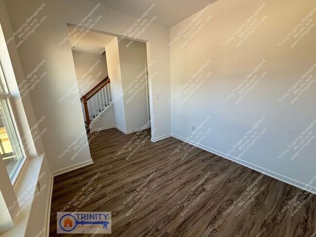 Foto del edificio - Newly Built 3 bed/ 2.5 Bath Duplex Minutes from the Heart of Downtown Greenville!