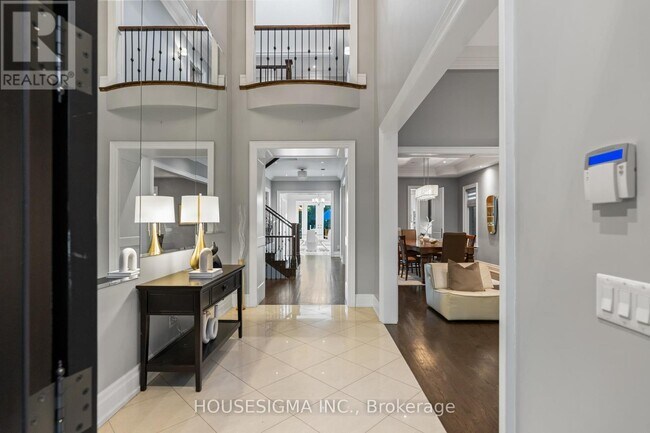 Photo du bâtiment - 1290 Lakebreeze Dr