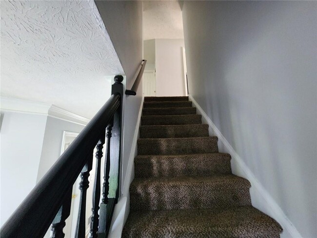Foto del edificio - 2620 Treehouse Ln