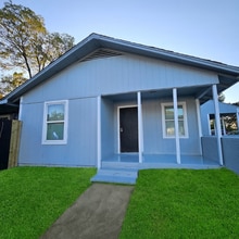 Building Photo - 220 E Woodin Blvd