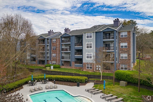 Building Photo - Wilde Lake Apartments