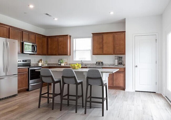 Foto del edificio - 1504 Rhodes Pond St