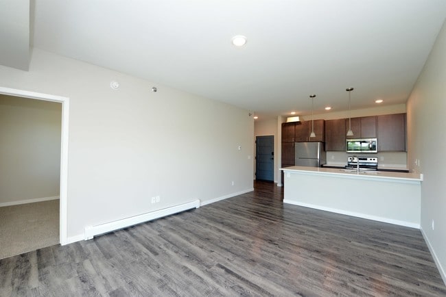 Foto del edificio - 304-15t 15th St N