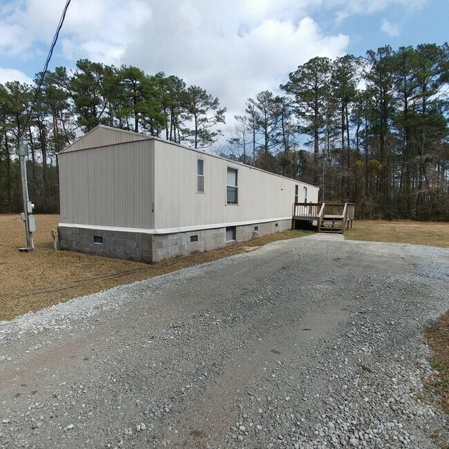 Building Photo - 110 Poston Dr