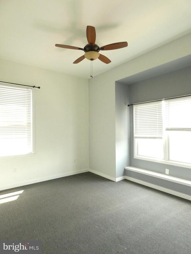 Foto del edificio - 429 N 33rd St
