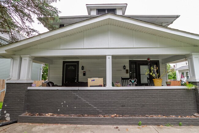 Building Photo - 3326 N Park Ave