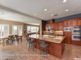 Building Photo - 5048 Crail Way