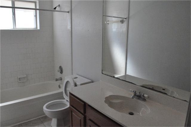 Foto del edificio - 2119 Fountain Dr