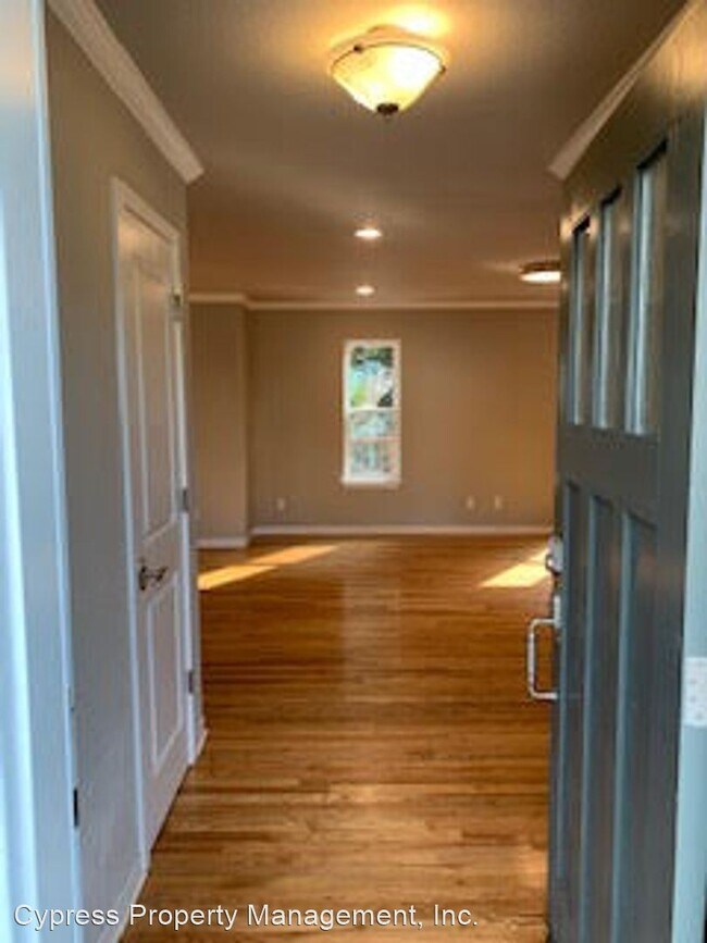 Foto del edificio - 4 br, 2.5 bath House - 118 English Drive