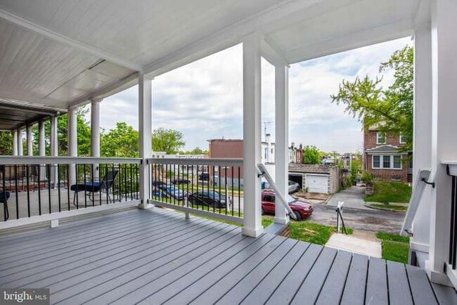 Front porch - 4662 Kernwood Ave (Baltimore, MD) Townhome