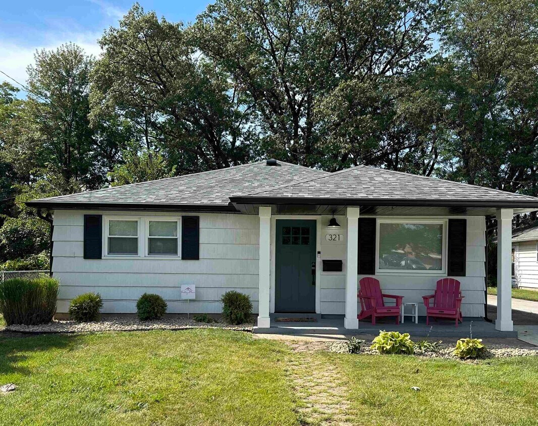 Primary Photo - 321 S Tuxedo Dr