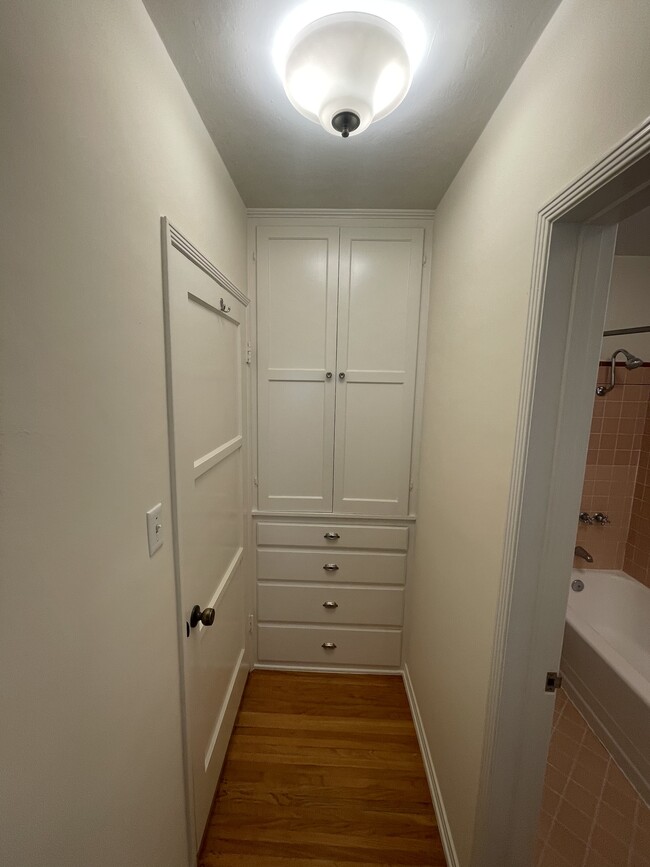 Linen closet - 1614 Idaho Ave