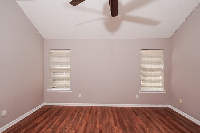Building Photo - 4 Bedroom Home in Prattville, AL