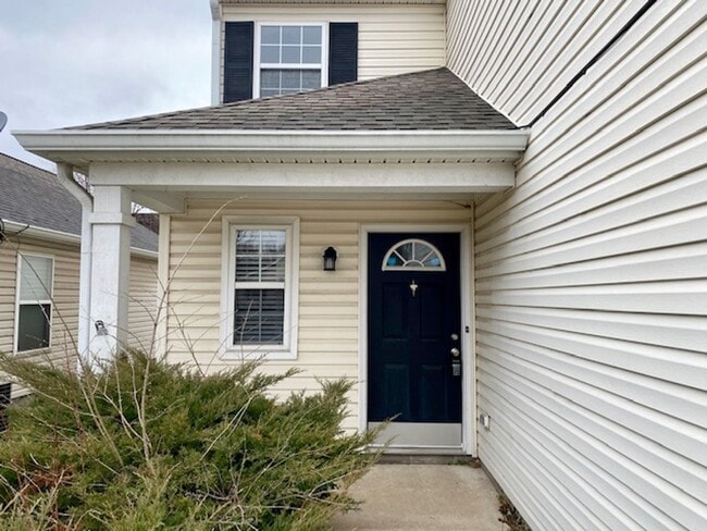 Building Photo - COMING SOON!! Stunning 4 Bedroom 2.5 Bathr...