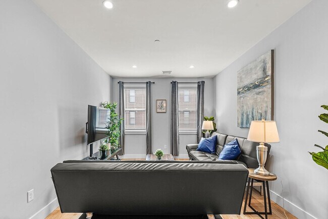 Foto del edificio - 1011 Bennington St
