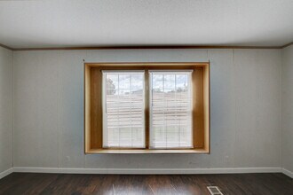 Building Photo - 295 Seays Rd