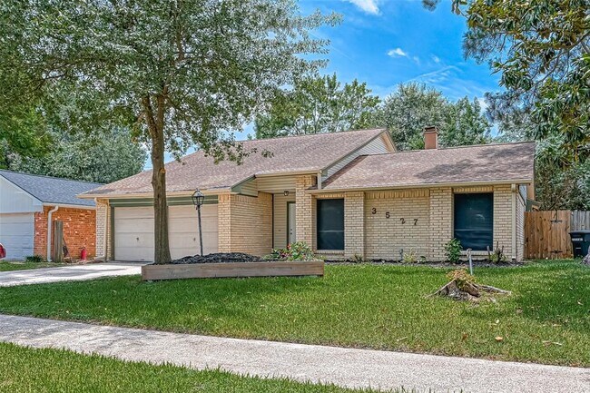 Foto del edificio - 3527 Acorn Springs Ln