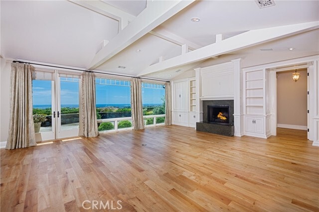 Foto del edificio - 3415 Seabreeze Ln