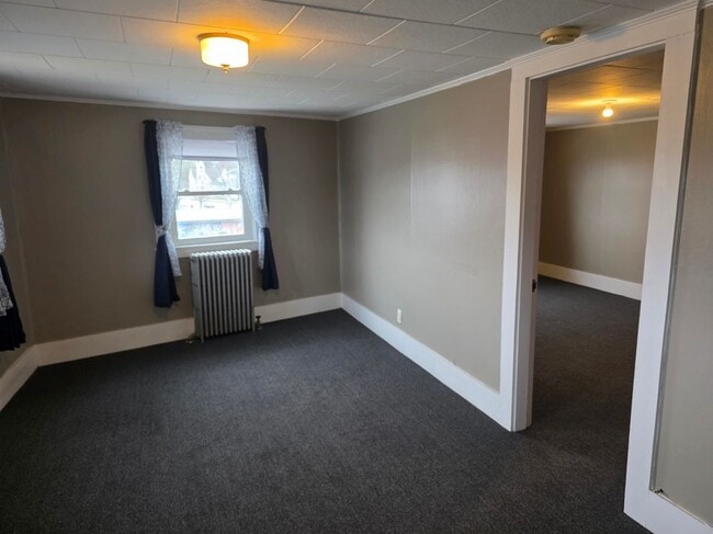 Building Photo - 96 Main, Unit #6