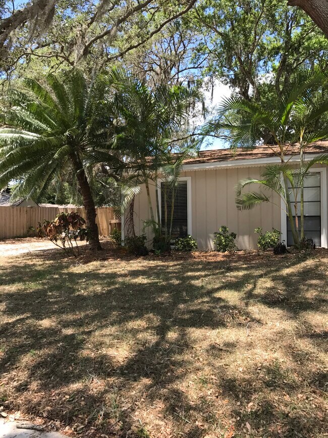 Building Photo - 2633 Pursell Cir