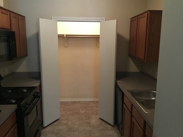 Foto del edificio - 2802 Wisner Cir