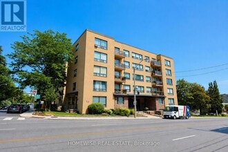 Building Photo - 740 Eglinton Ave W