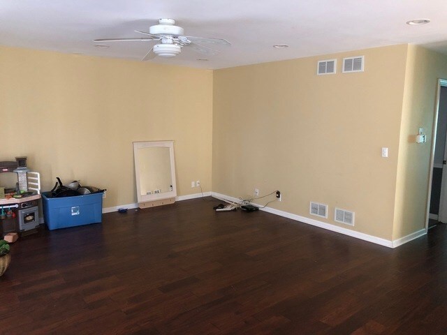 Foto del edificio - 104 Abbeywood Cir