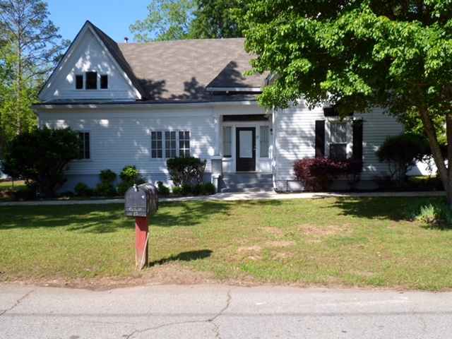 Foto principal - 17 W Main St