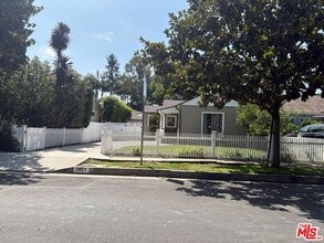 Building Photo - 2621 Purdue Ave