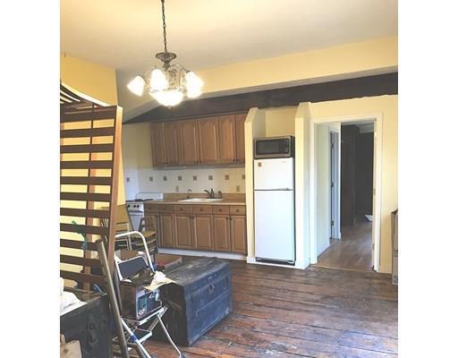 Building Photo - 41 Greenough Ave