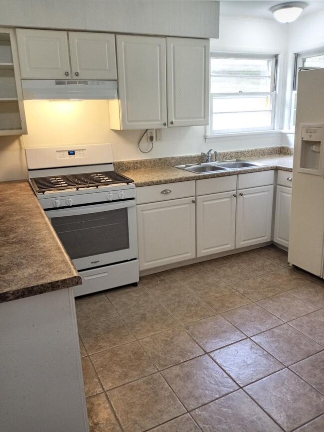 Foto del edificio - Great 3 bed home!