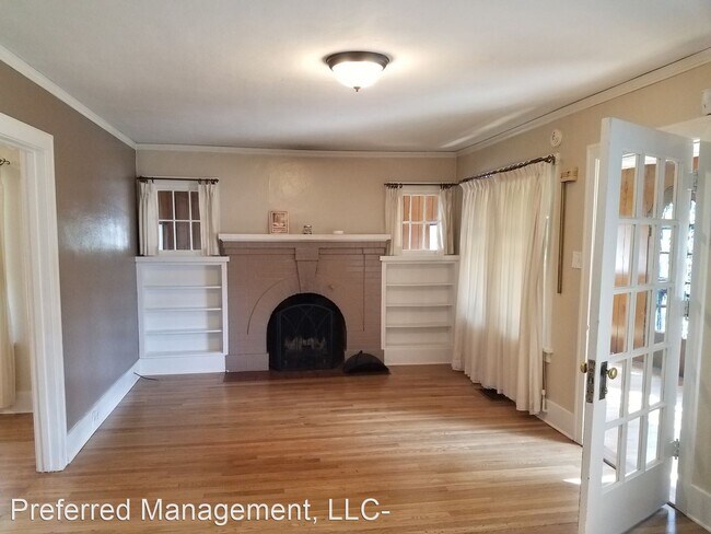 Building Photo - 5 br, 2 bath House - 3520 Warren Avenue