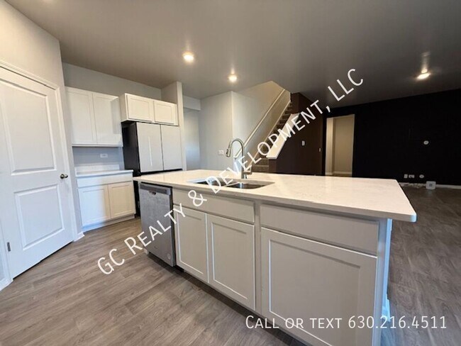 Foto del edificio - 1694 Cottage Dr