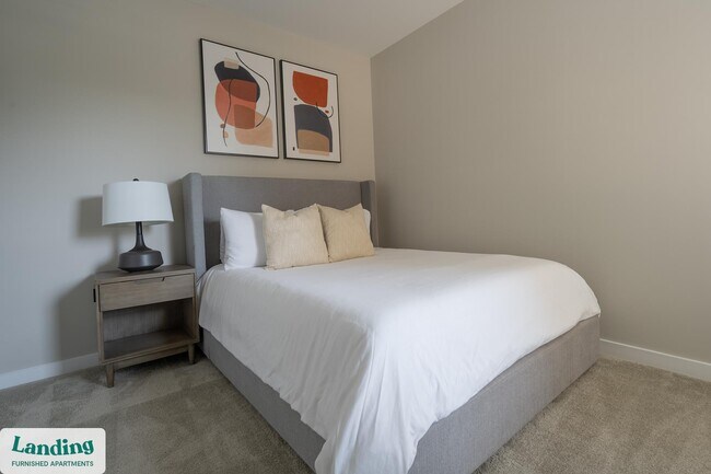 Foto del edificio - 16200 Croft Dr