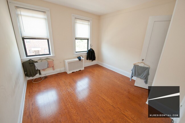 Building Photo - 3157 47th St