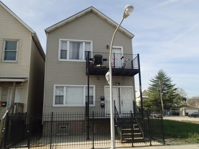 Foto principal - 5316 S Wells St