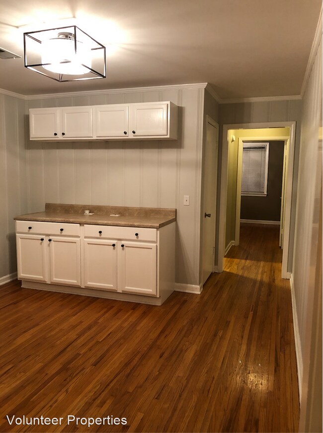 Building Photo - 3 br, 2 bath House - 4848 Corning Dr.