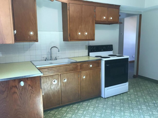 Foto del edificio - 2325 Brookview Blvd #Down