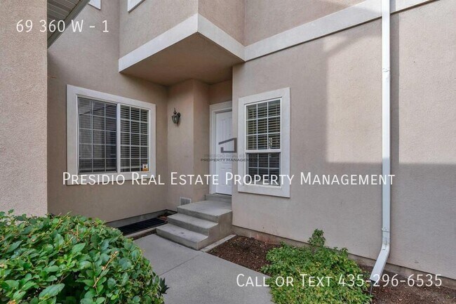 Building Photo - 69 360 W