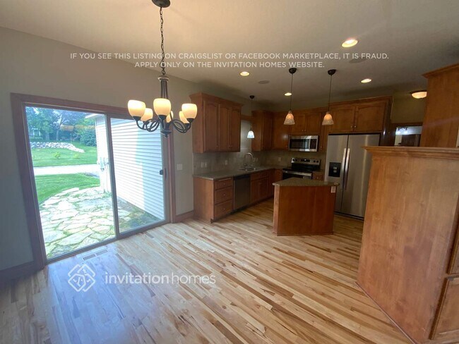 Foto del edificio - 3038 Walden Dr