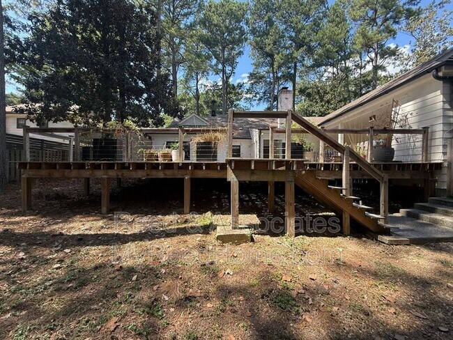 Building Photo - 2144 Gorham Pl