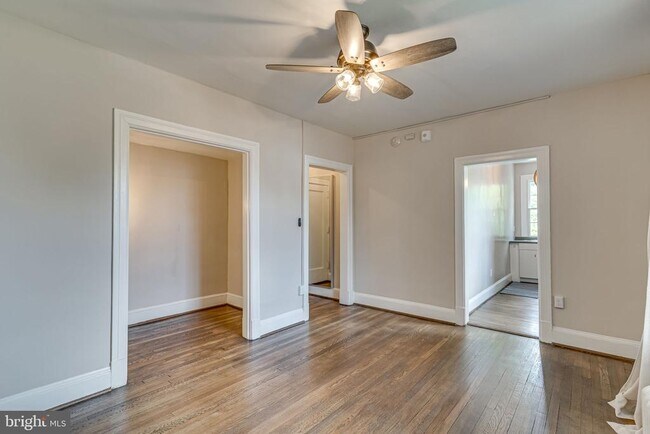 Foto del edificio - 2527 Q St NW